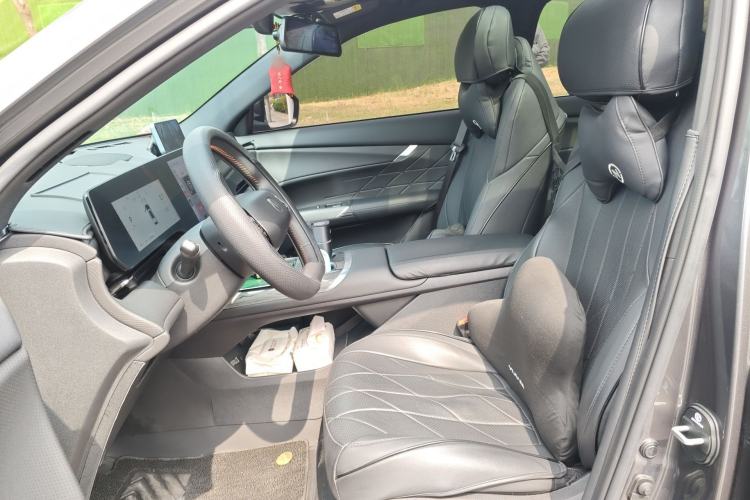 Used CHANGAN CS75 PLUS 2025 4th Generation 1.5T New Blue Whale Smart Flagship Version Left Front Seat