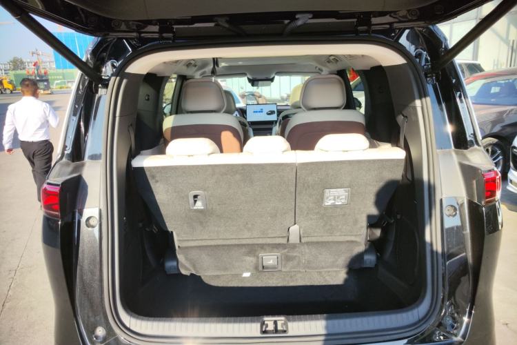 Used BYD Xia 2025 DM-i 1.5T 180km Beyond Edition