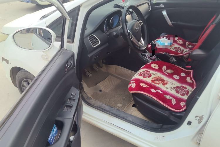 Used Cowin C3 2015 1.5L Manual Gold Diamond Edition