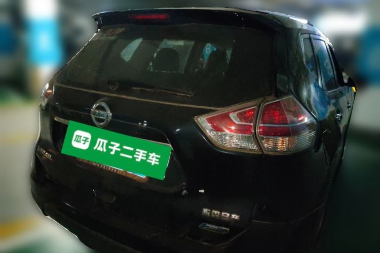 Used Nissan X-Trail 2014 2.0L CVT Comfort Edition 2WD Rear Right 45 Deg