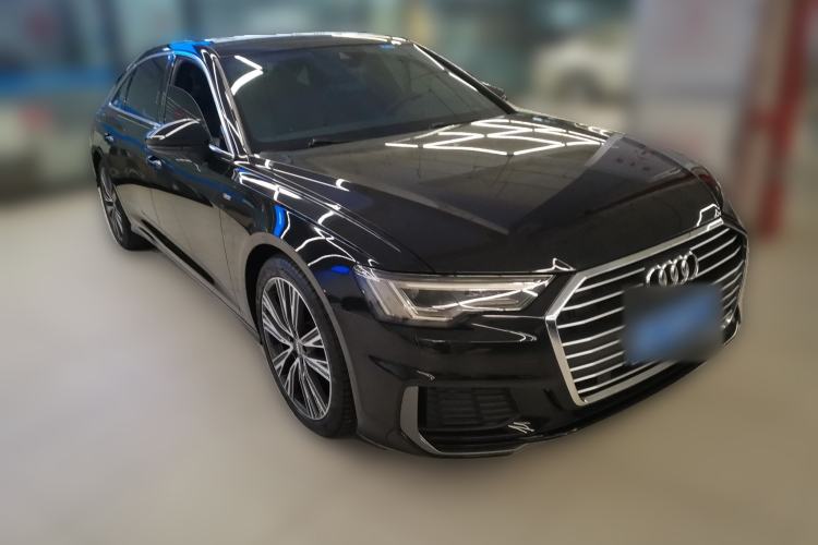 Used Audi A6L 2021 40 TFSI Luxury Dynamic Edition Front Right 45 Deg