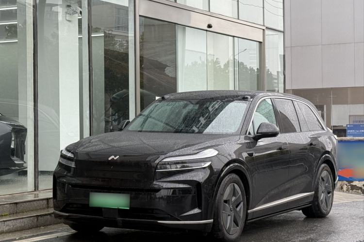 Used ONVO Luxeed L90 2025 Model—Max Six-Seater Version