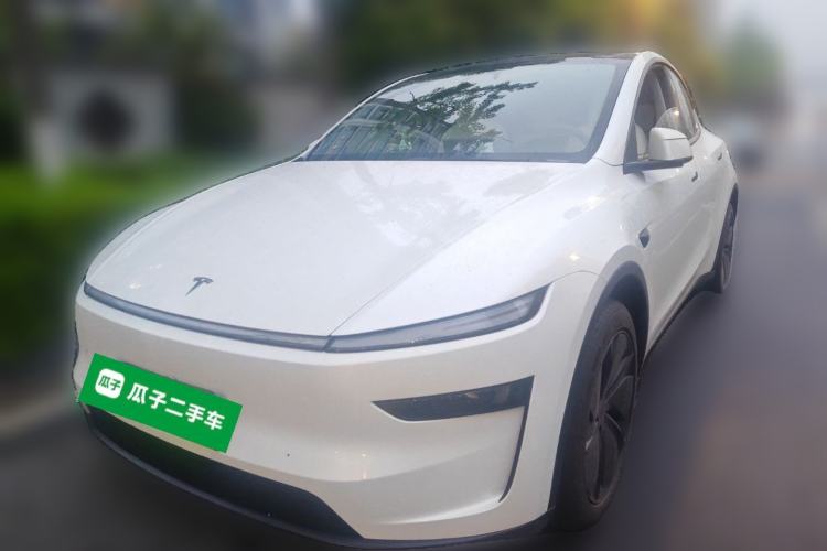 Used Tesla Model Y 2025 Rear-Wheel-Drive Version