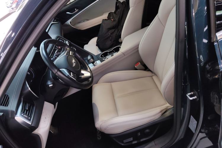 Used Genesis G70 2021 2.0T Rear-Drive Luxury Edition