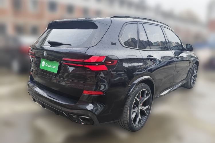 Used BMW X5 2023 xDrive 30Li Luxury M Sport Night Edition Package
