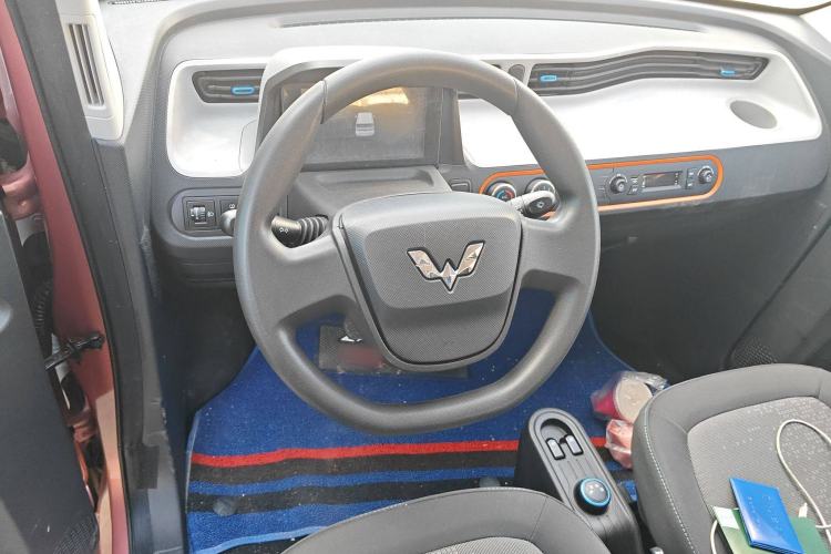 Used Wuling Hongguang MINIEV 2020 Freedom Version Lithium Iron Phosphate
