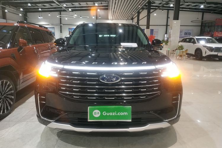 Used Ford Explorer 2023 EcoBoost 285 Four-Wheel Drive Titanium Edition 6 Seats