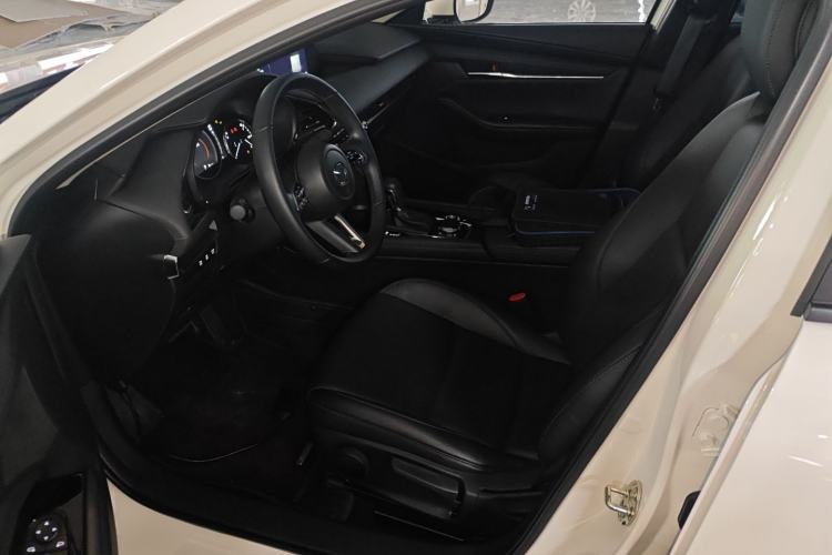 Used Mazda 3 Axela 2023 2.0L Automatic Zhiya Edition Left Front Seat