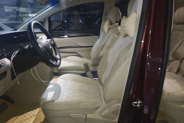 Used Buick GL8 2023 ES Lu Zun Comfort Model
