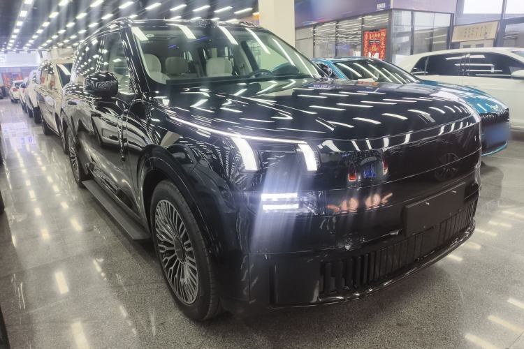 Used Lynk & Co 900 2025 2.0T Exploration Edition