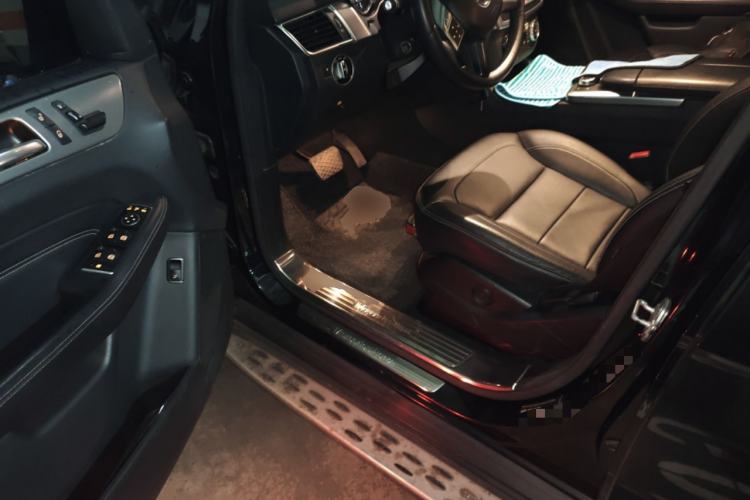 Used Mercedes-Benz M-Class 2012 ML 300 Driver Seat