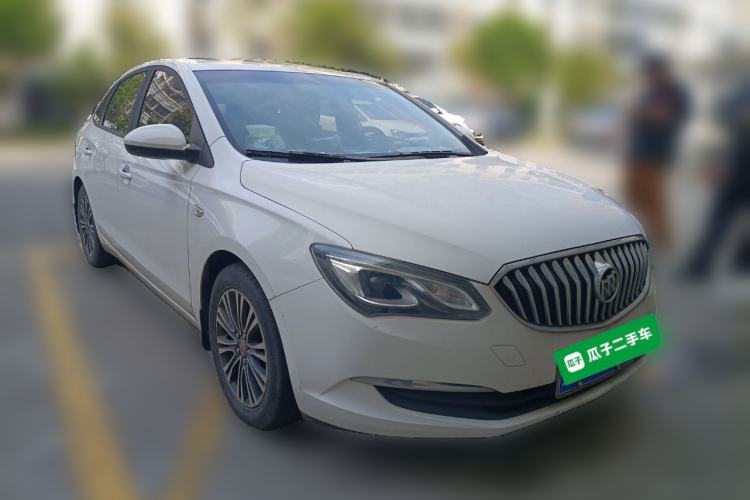 Used Buick GT 2017 18T Dual-Clutch Elite Model Front Right 45 Deg