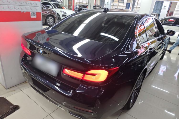 Used BMW 5 Series 2022 Restyled 530Li Leading Edition M Sport Package Rear Right 45 Deg