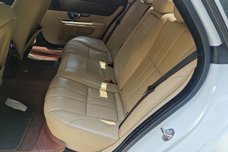 Used Jaguar XJ 2014 XJL 2.0T Two-Wheel-Drive Elegant Business Edition
