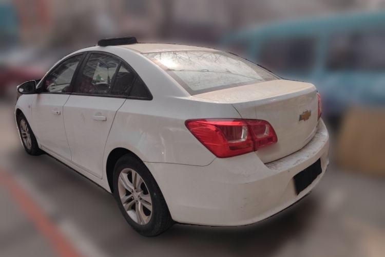 Used Chevrolet Cruze 2015 1.5L Classic SE MT