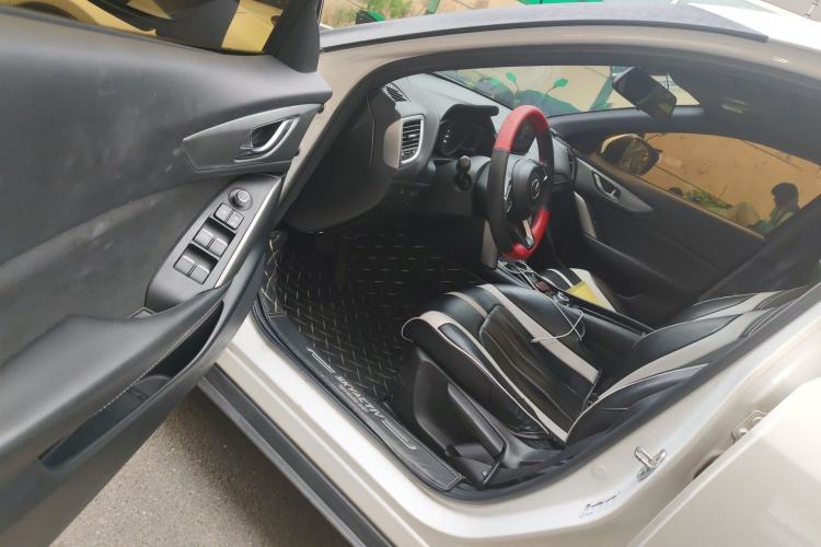 Used Mazda CX-4 2018 2.0L Automatic Two-Wheel Drive Blue Sky Dynamic Version China V Standard
