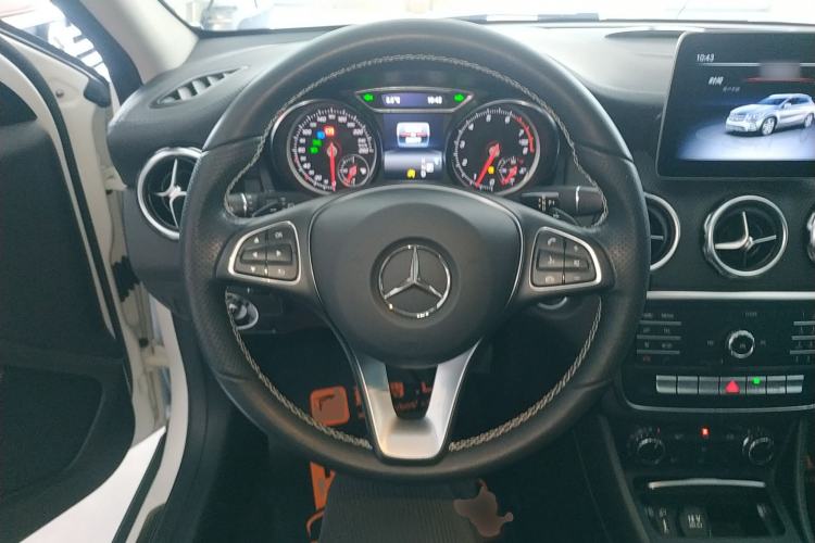 Used Mercedes-Benz GLA 2018 GLA 200 Fashion Model
