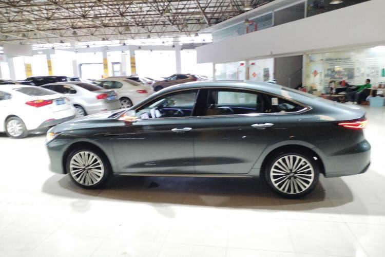 Used Chery Fengyun A8L 2025 1.5 TGDI 145 km Luxury Version