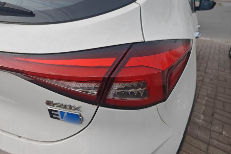 Used SOL E20X 2020 Heartbeat Edition