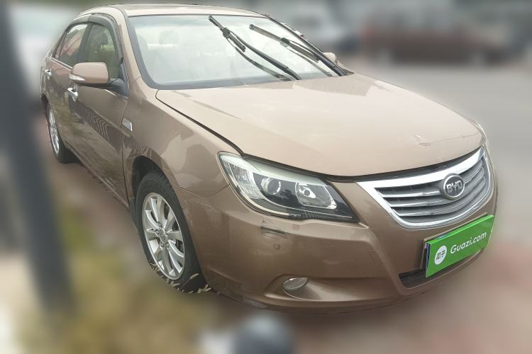 Used BYD G6 2013 1.5TI Manual Luxury Model