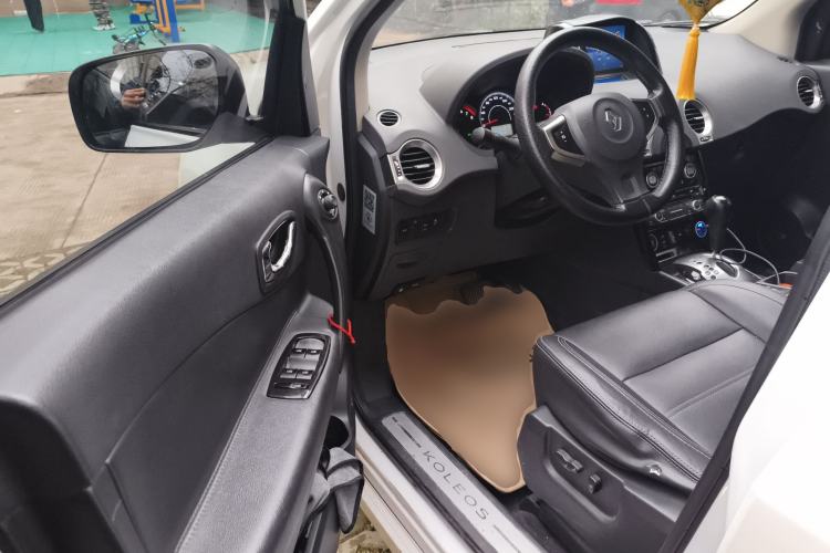 Used Renault Koleos 2014 2.5L Four-Wheel Drive Luxury Edition