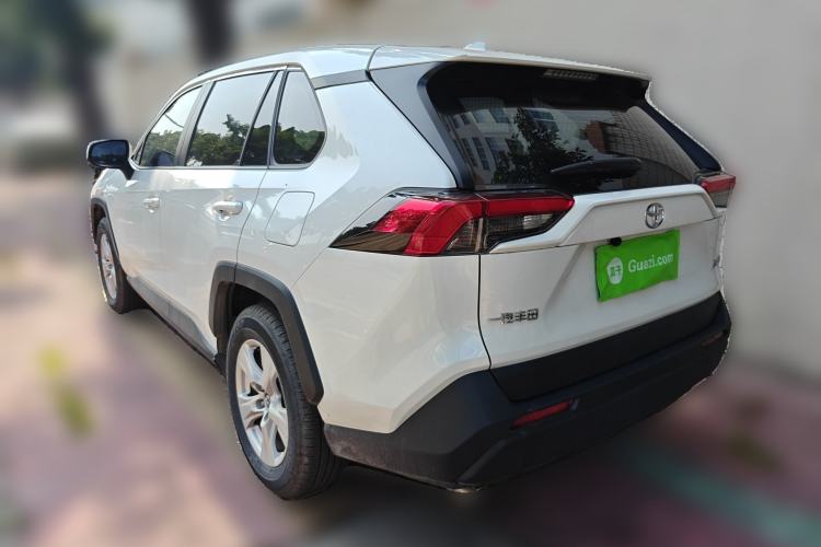 Used Toyota RAV4 2024 2.0L CVT Two-Wheel Drive Urban Edition