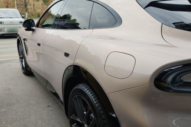 Used Xiaomi Auto YU7 2025 Ultra-Long Range High-Performance All-Wheel-Drive Max Edition