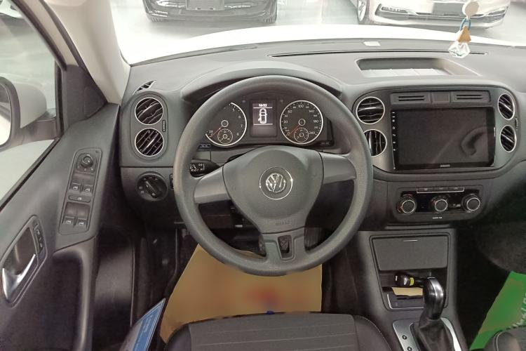 Used Volkswagen Tiguan L 2017 300TSI Automatic Two-Wheel Drive Silk Road Luxury Edition