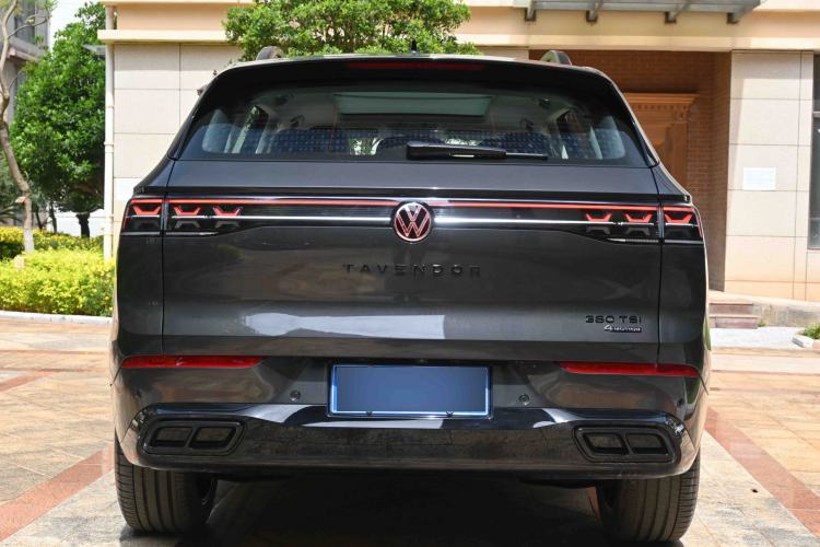 Used Volkswagen Tavendor 2024 380TSI All-Wheel Drive R-Line Blacklight Knight Edition Exterior 6