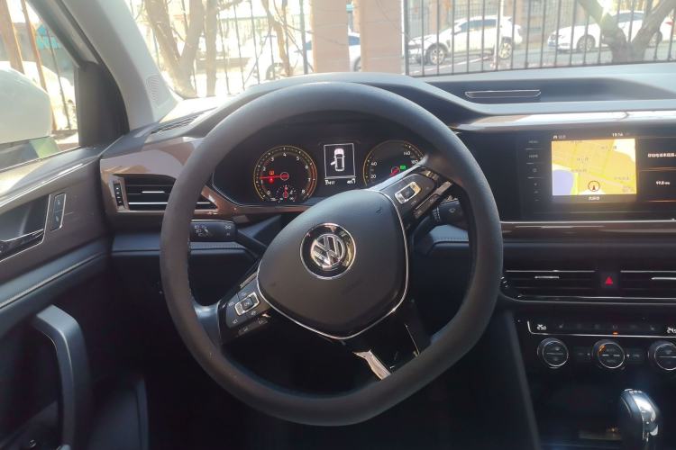 Used Volkswagen Tharu 2019 280TSI Two-Wheel Drive Luxury Version China VI Standard Steering Wheel