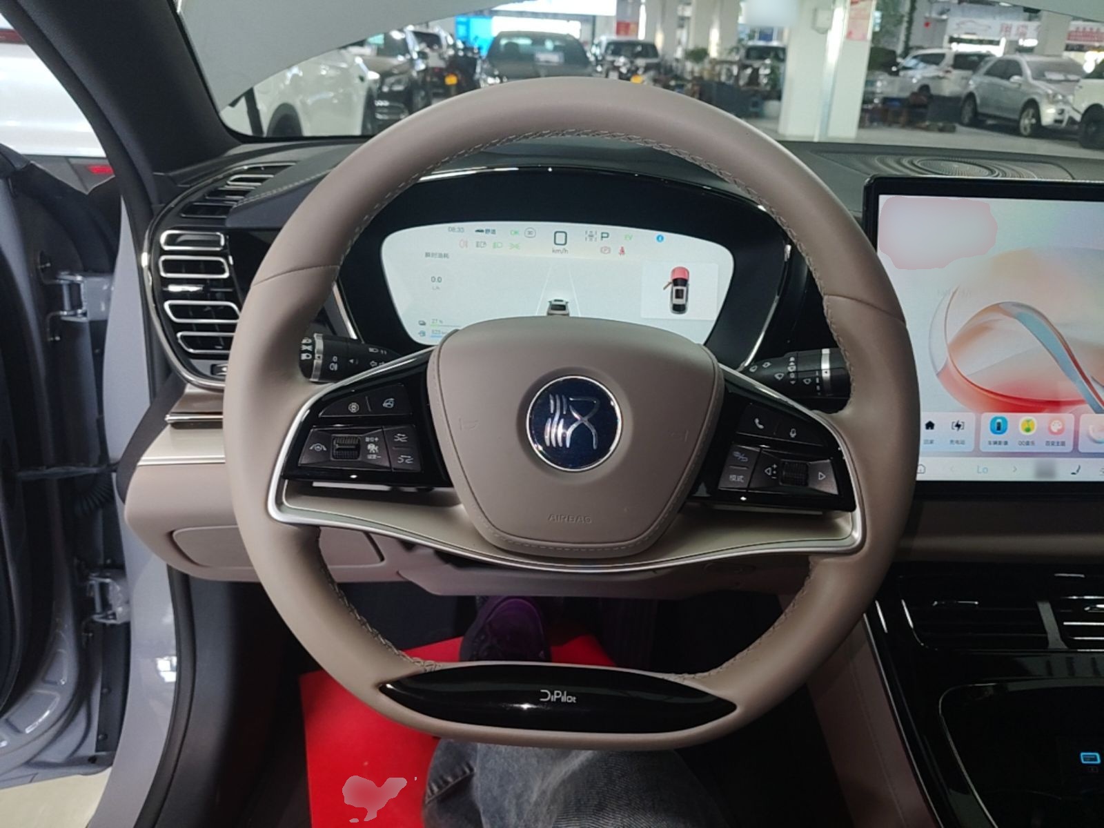 BYD Han 2025 DM-i 125KM Elite Model — снимка 13