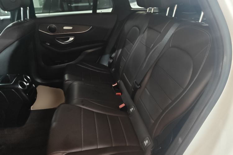 Used Mercedes-Benz GLC 2020 GLC 260 L 4MATIC Luxury Model Left Rear Seat