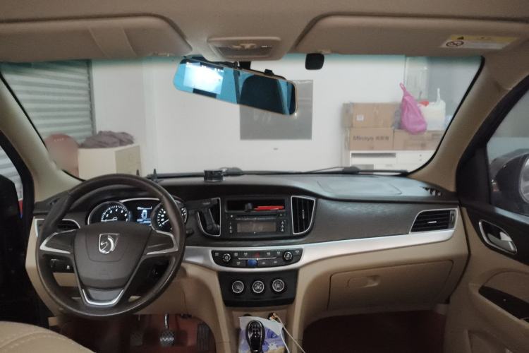 Used Baojun 730 2016 1.5L Manual Standard Version 7 Seats Headliner