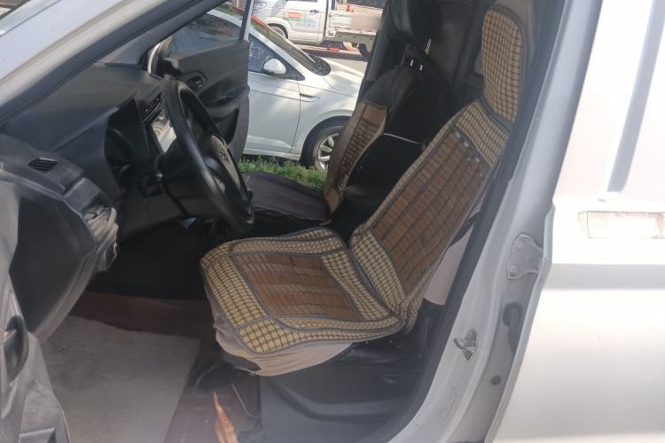 Used Wuling Hongguang 2019 1.5L S Basic Window-Sealed Vehicle China VI LAR
