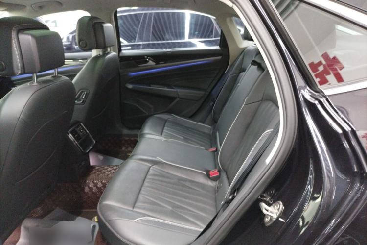 Used Volkswagen Passat 2022 330TSI Starry Luxury Edition