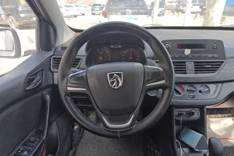 Used Baojun 310 2016 1.2L manual Comfort trim level
