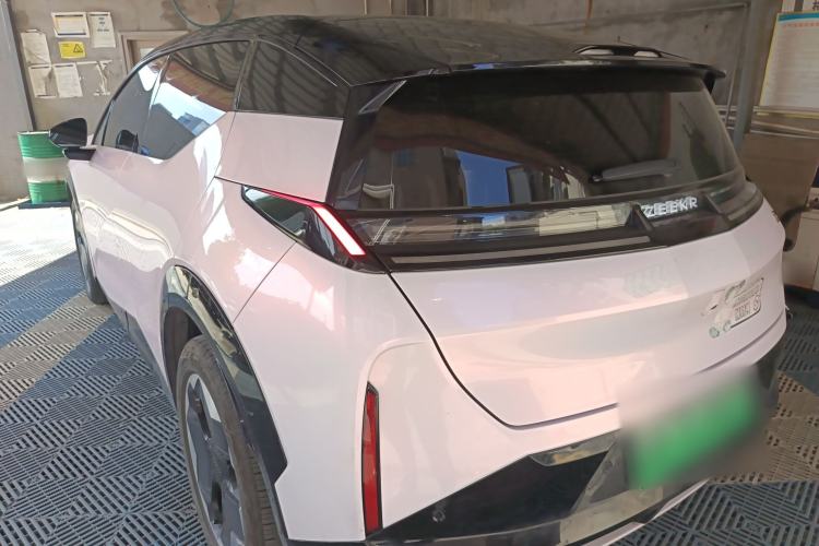 Used Zeekr X 2023 Rear-Drive YOU Edition 4 Seats Exterior 2