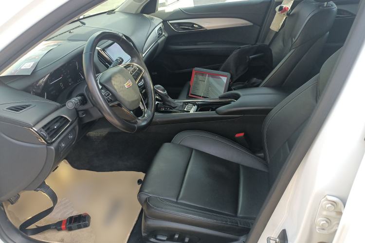 Used Cadillac ATS-L 2017 28T Fashion Edition
