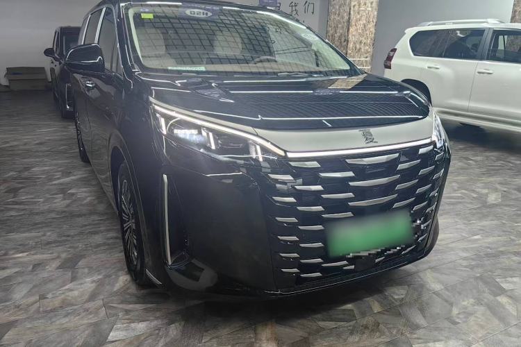 Used BYD Xia 2025 DM-i 1.5T 180km Beyond Edition

