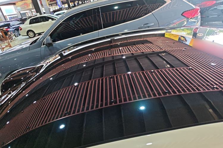 Used Xiaomi Auto SU7 2024 Four-Wheel Drive Ultra-Long Range Advanced Intelligent Driving Max Edition
