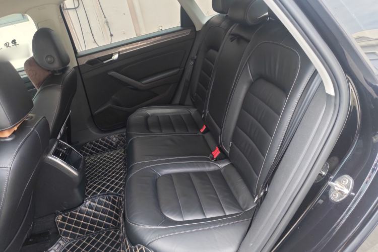 Used Volkswagen Passat 2017 280TSI DSG Luxury Edition
