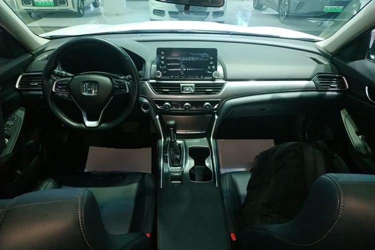 Used Honda Accord 2018 260TURBO Elite Edition China VI Center Console