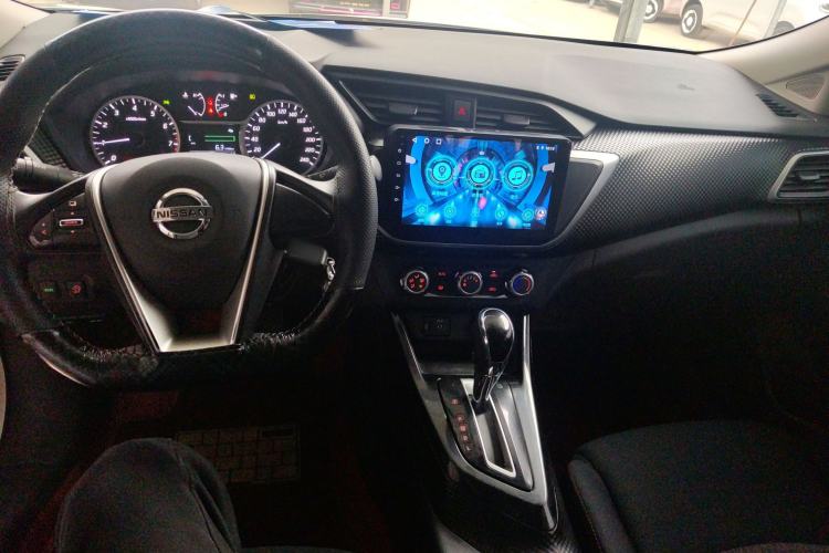 Used Nissan Lannia 2021 1.6L CVT Cool Edition Center Console