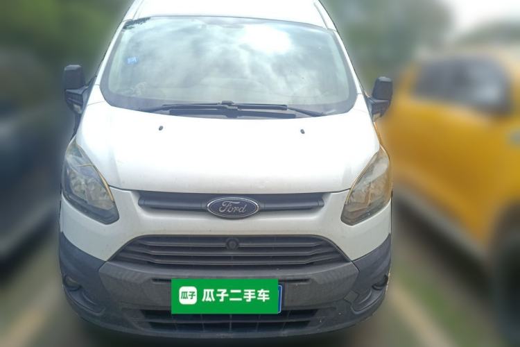 Used Ford Transit 2017 2.0T Diesel Van Mid-Chassis Mid-Roof China V Standard