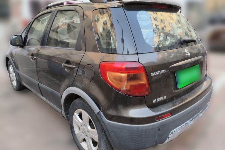 Used Suzuki SX4 2011 Revised Version 1.6L Manual Sport Edition
