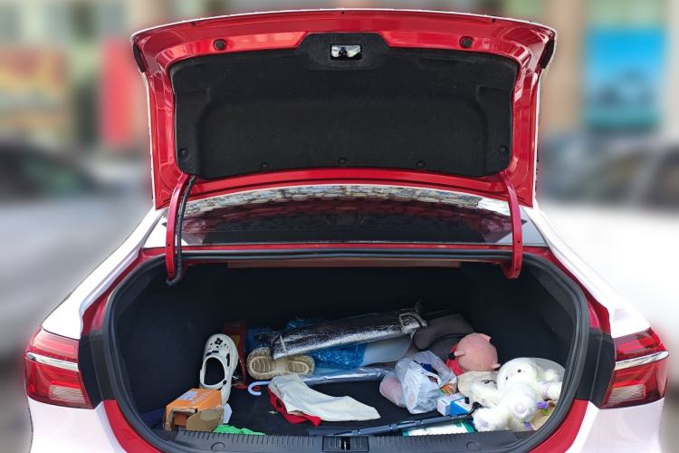 Used Roewe i6 2018 20T Automatic Internet Smart Edition