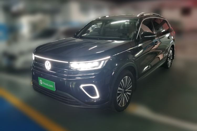 Used Volkswagen Tavendor 2024 330TSI Luxury Touring Edition