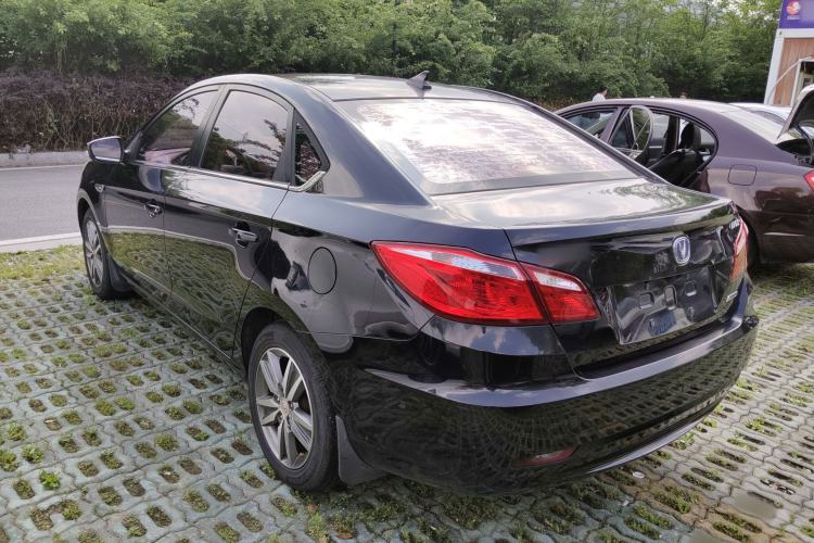 Used CHANGAN Eado 2015 1.6L Manual Luxury Model China V Standard