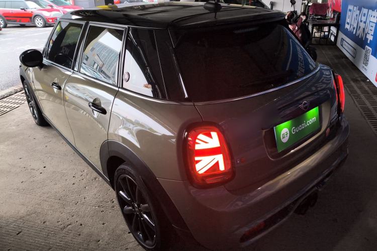 Used MINI MINI 2018 2.0T COOPER S Classic Edition Five-Door Version