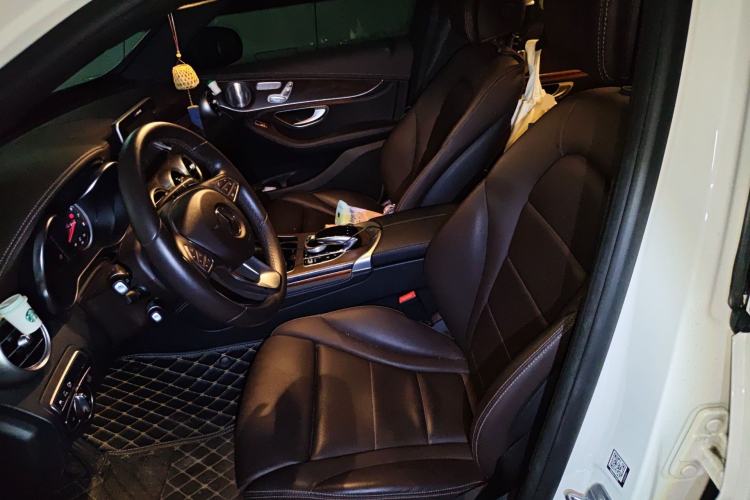 Used Mercedes-Benz GLC 2019 GLC 300 L 4MATIC Dynamic Model Left Front Seat